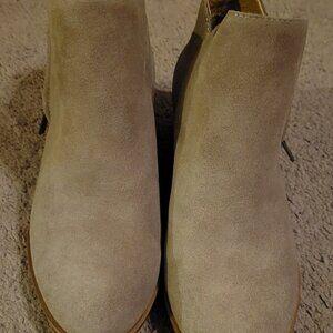 Lucky Brand Tan Ankle Boots